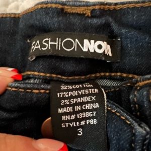 Size 3 dark wash Fashion Nova jeans